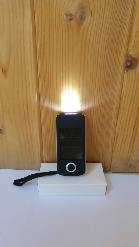 3 Solar Led Flashlight Gadgets